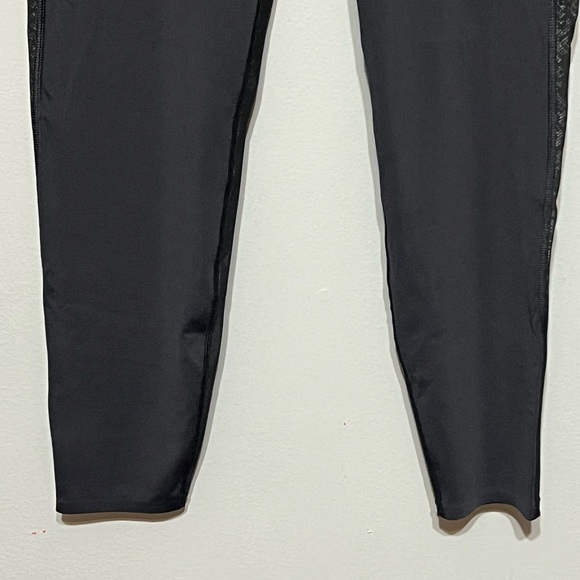 Athleta Stay Fly Reflective 7/8 Tights M Black High-Performance Workout Leggings - Picture 11 of 13